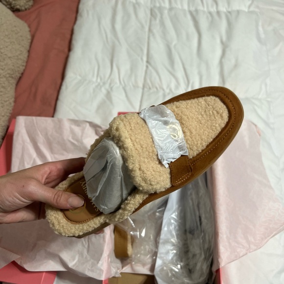 Sam & Libby cozy mule - Picture 4 of 11